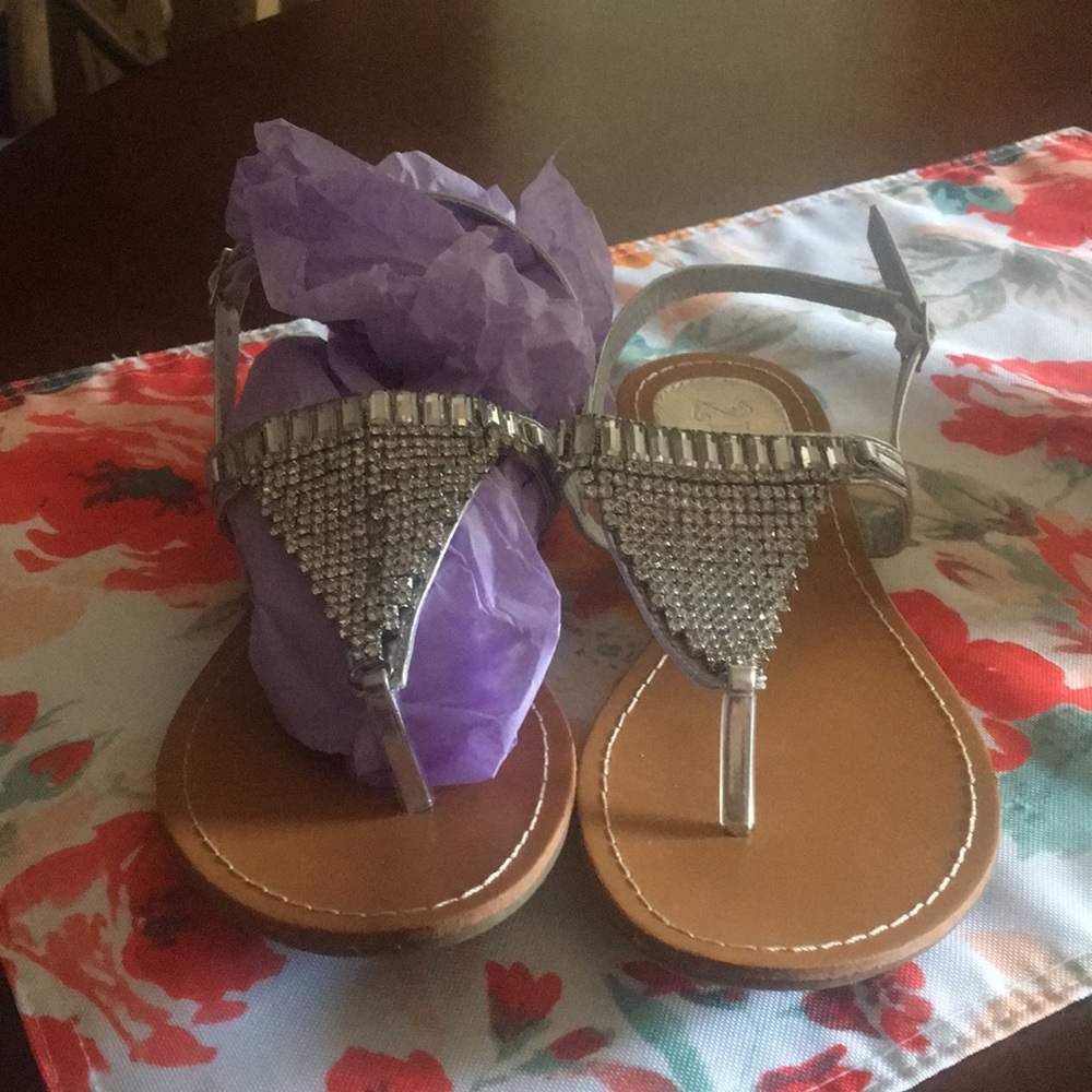 2 Lips Too Flat Sandals